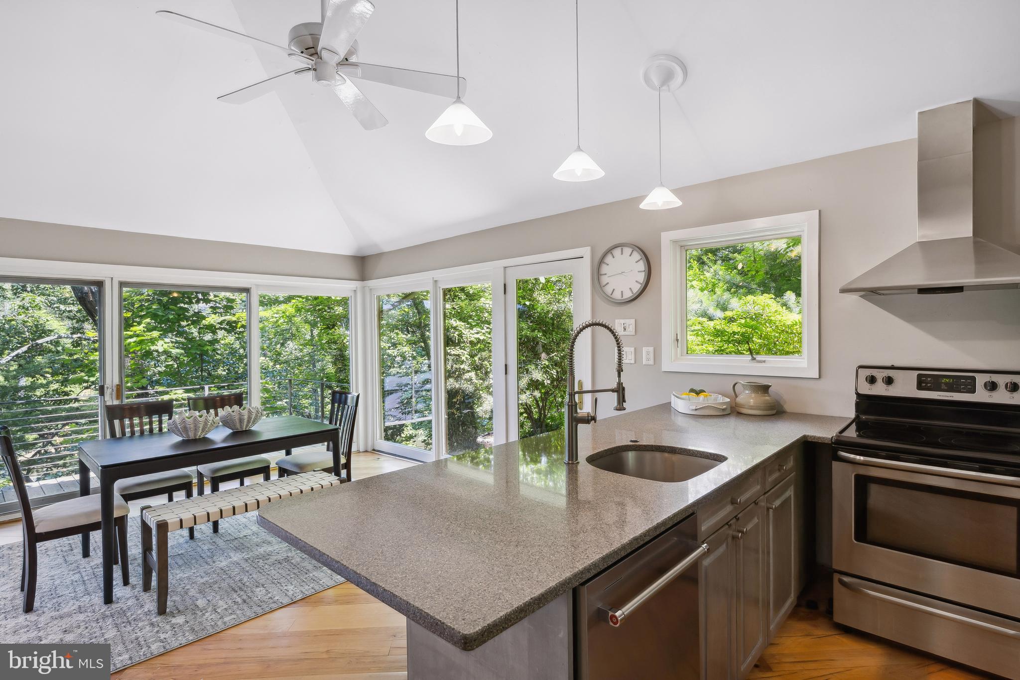 ADMIRAL HEIGHTS - Residential