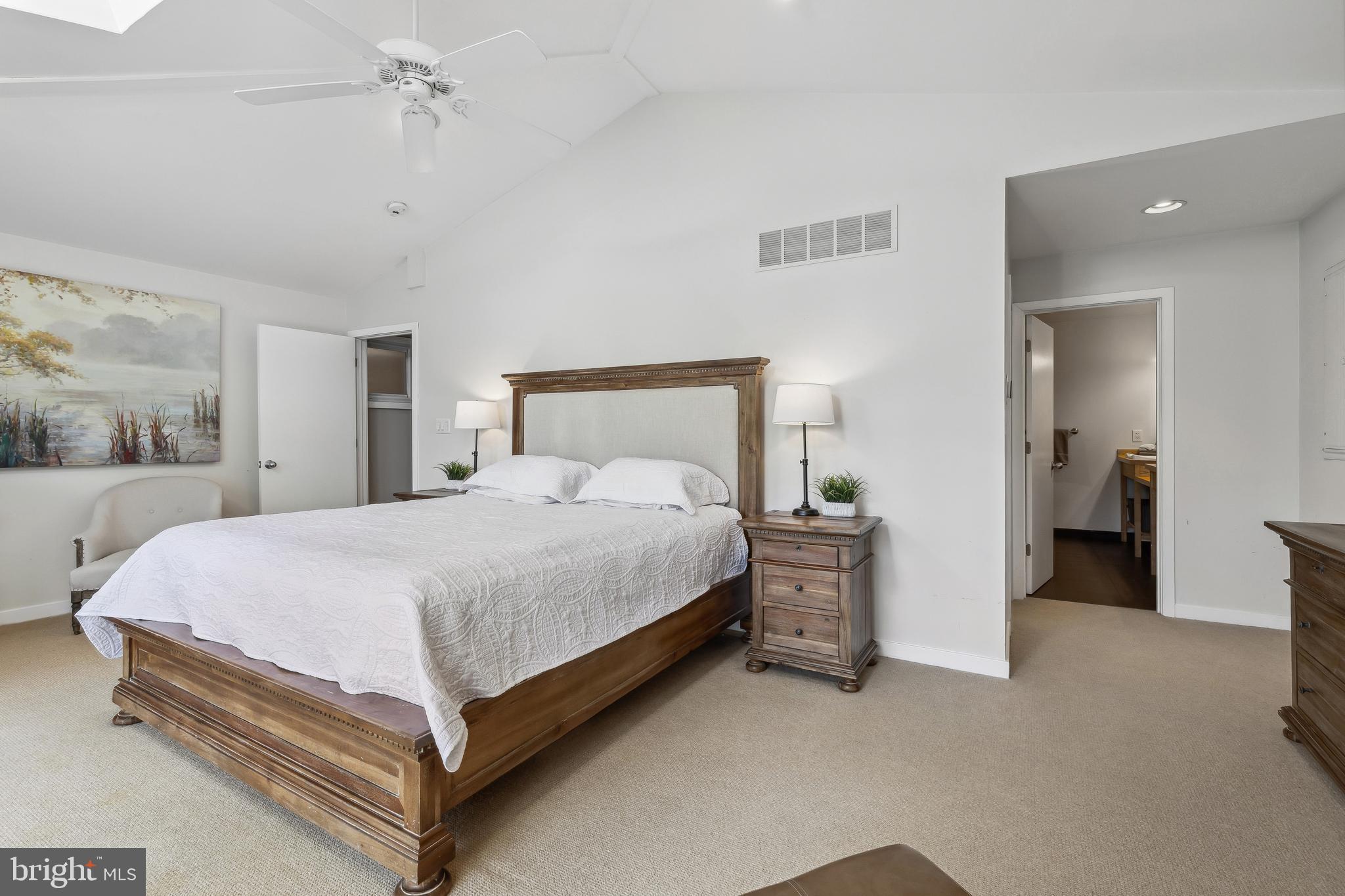 ADMIRAL HEIGHTS - Residential