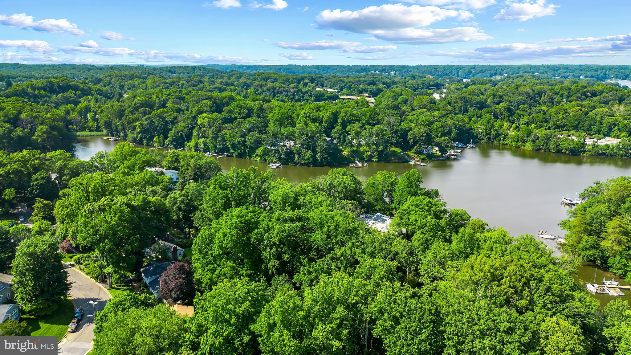 ADMIRAL HEIGHTS - Residential