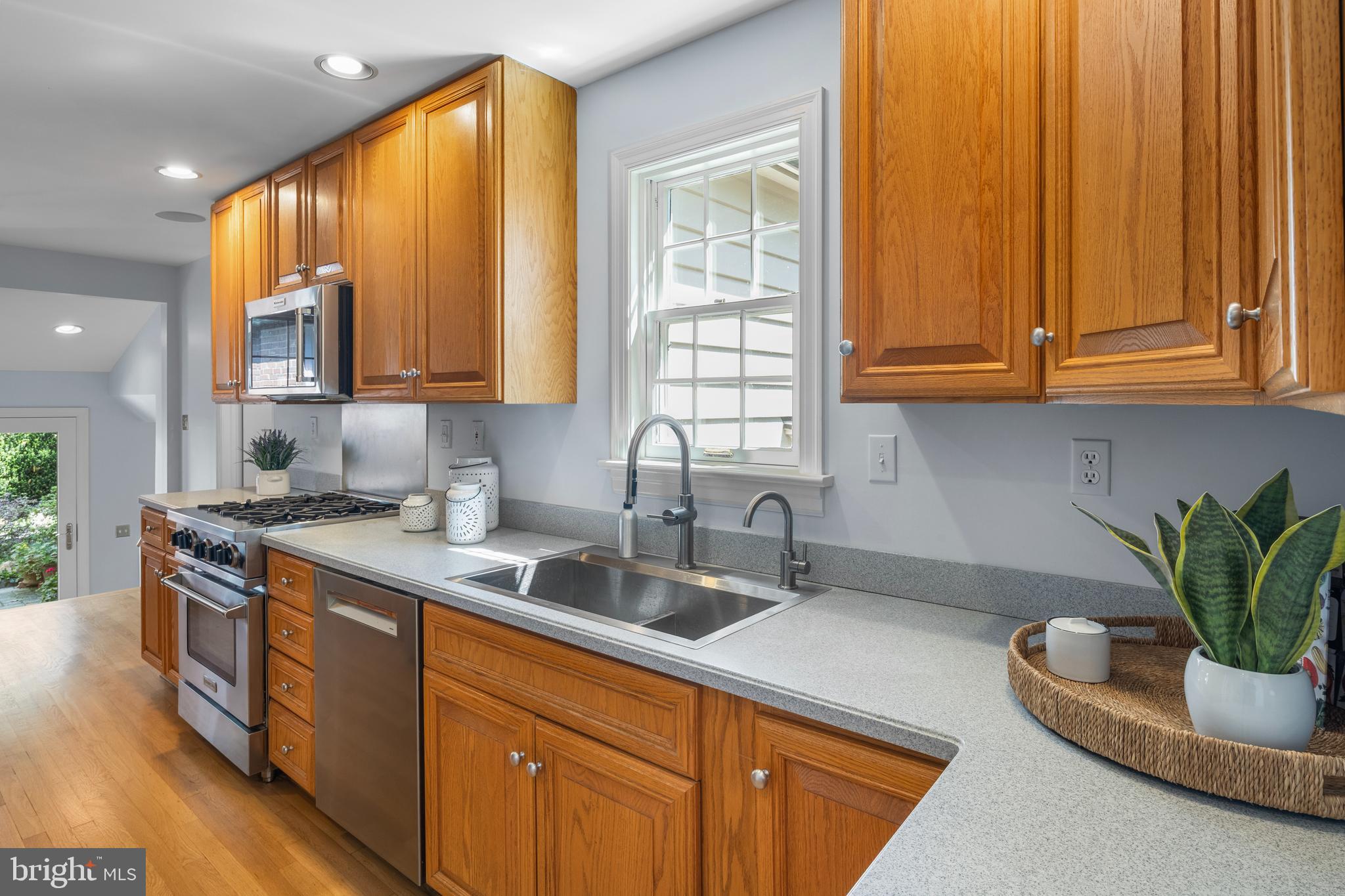 HUNTINGTON TERRACE - Residential