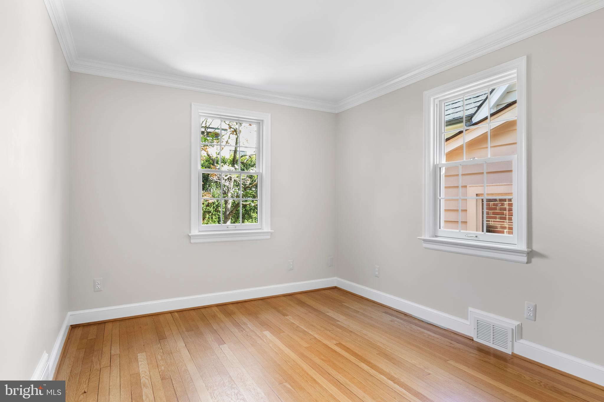 HUNTINGTON TERRACE - Residential