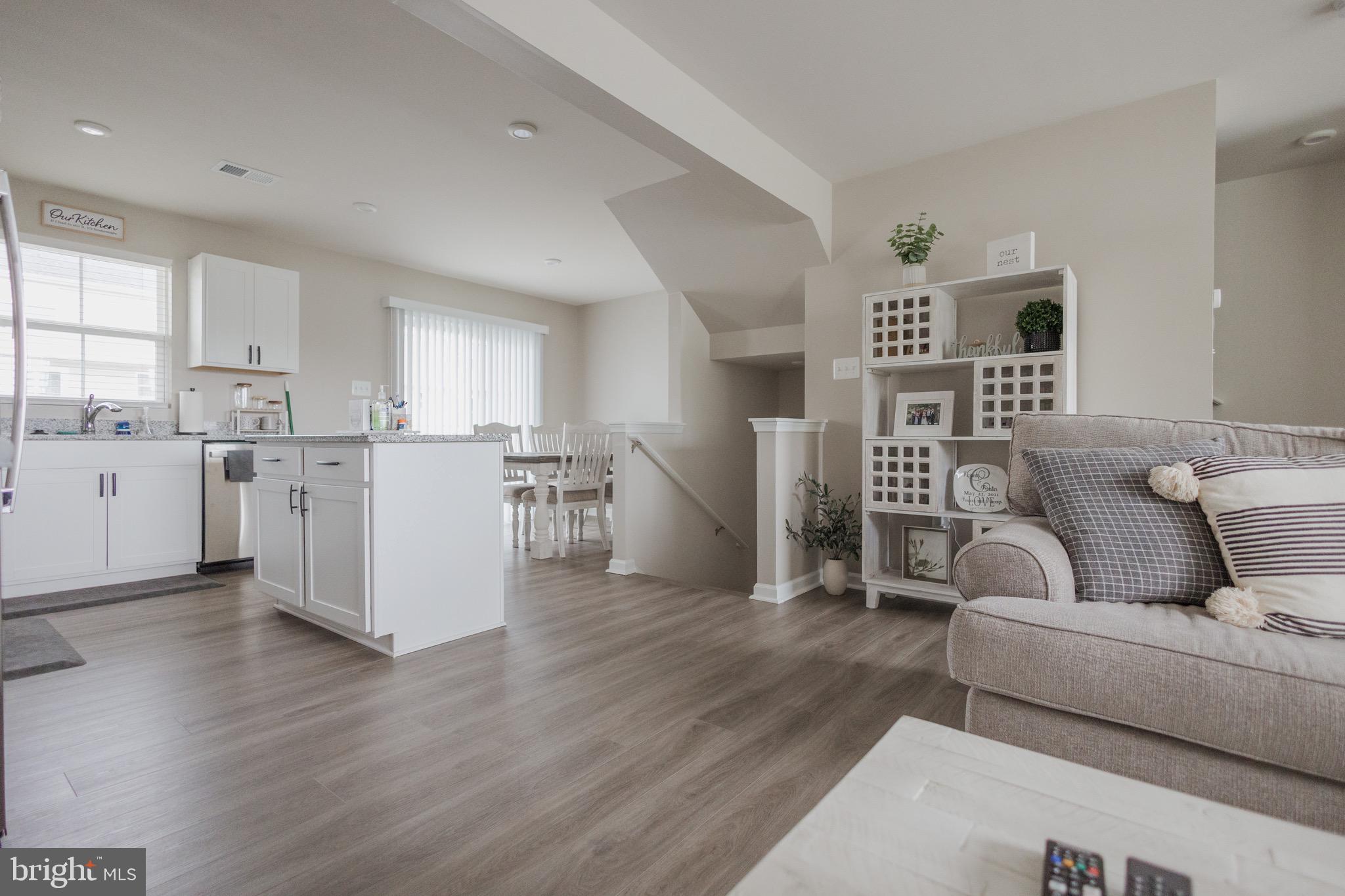 THE LAKES AT MARTINSBURG - Residential