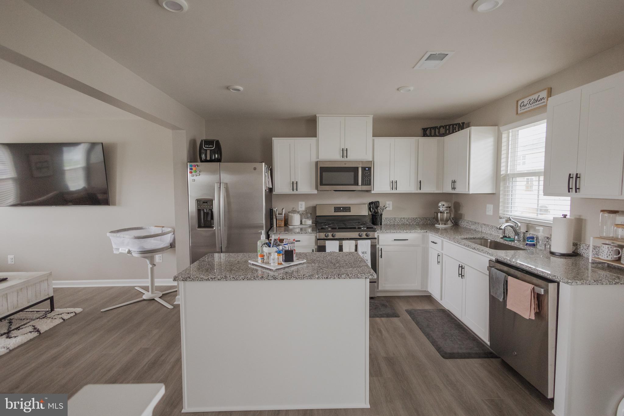 THE LAKES AT MARTINSBURG - Residential