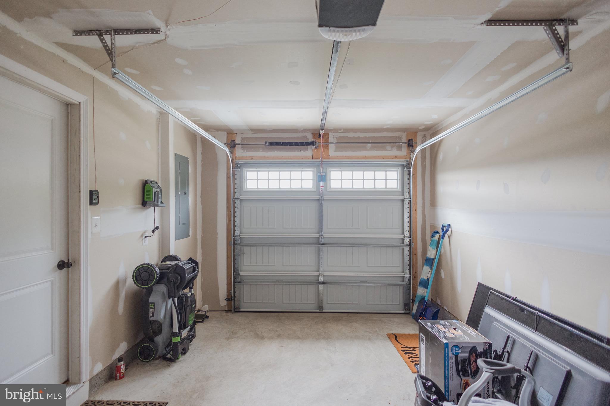 THE LAKES AT MARTINSBURG - Residential