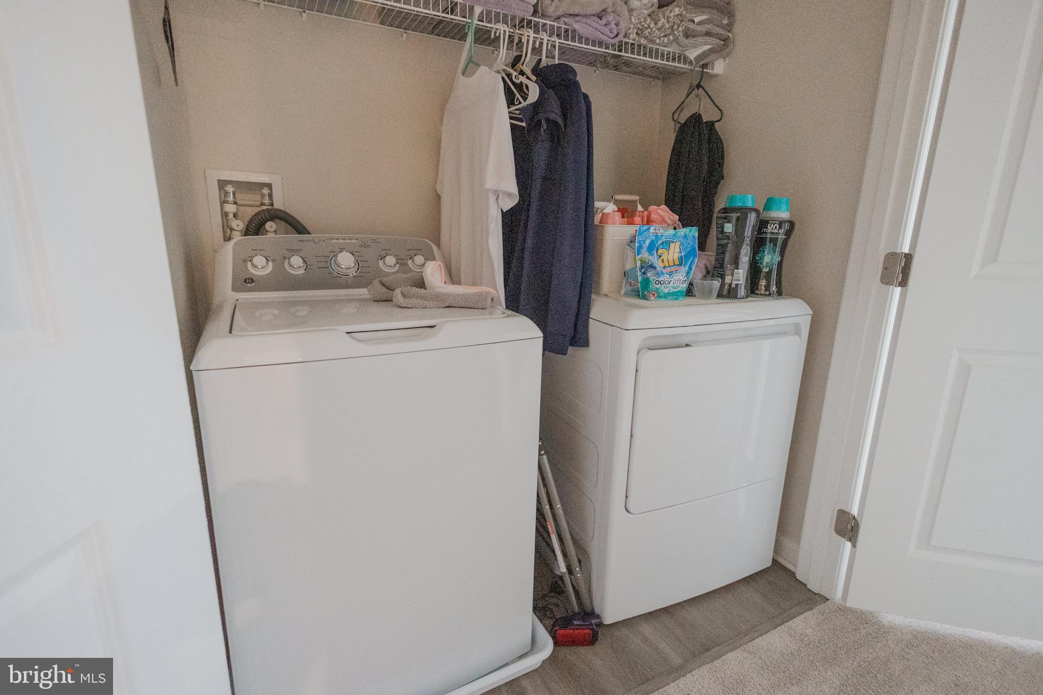 THE LAKES AT MARTINSBURG - Residential