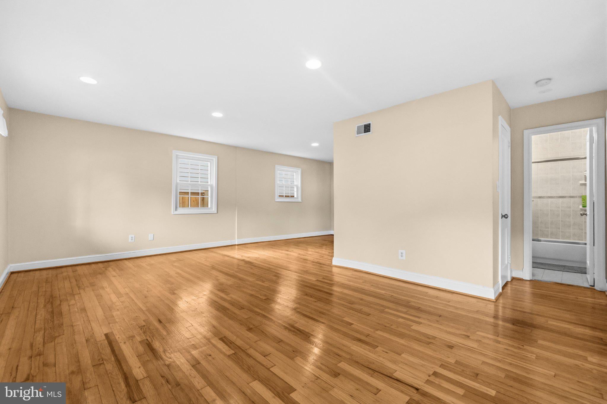 4413 COLCHESTER DRIVE