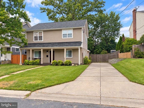 Homes For Sale - 4413 Colchester Drive<br/> Montgomery County, KENSINGTON, MD 20895