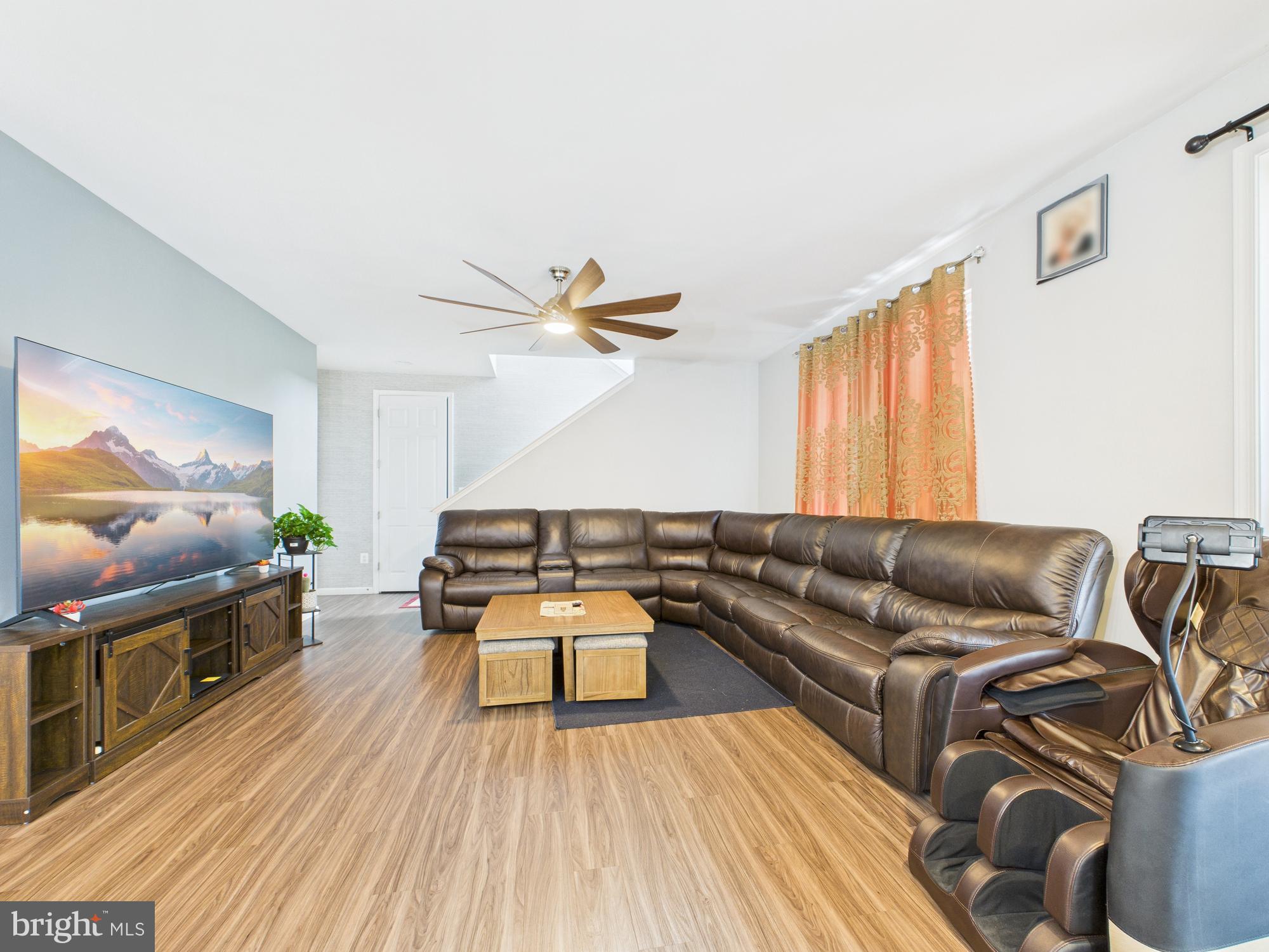 SOUTHERN HILLS - Residential