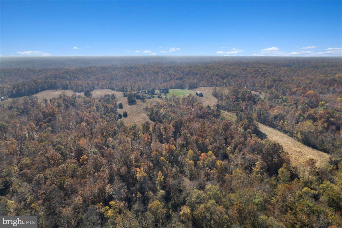 CANOE NECK CREEK - Farm