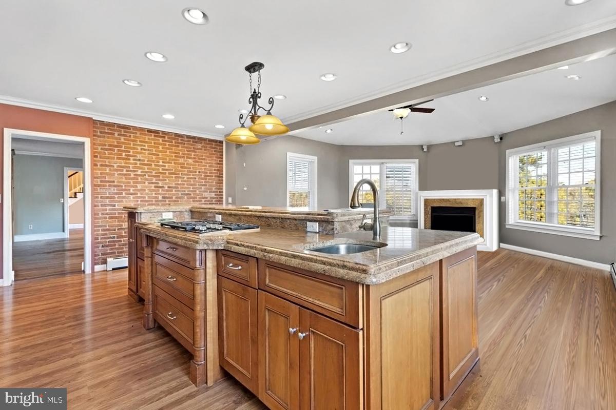 CANOE NECK CREEK - Farm