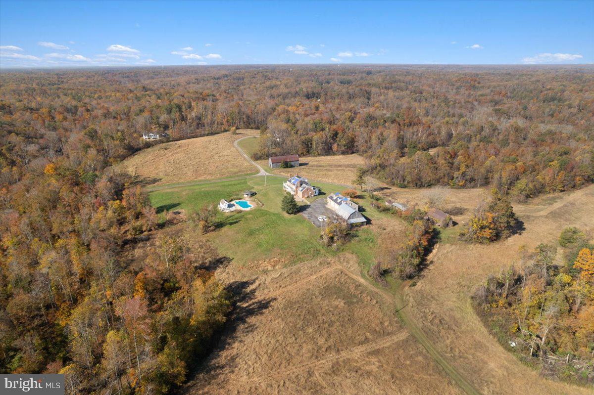 CANOE NECK CREEK - Farm