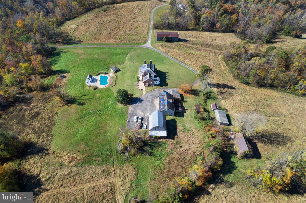 CANOE NECK CREEK - Farm