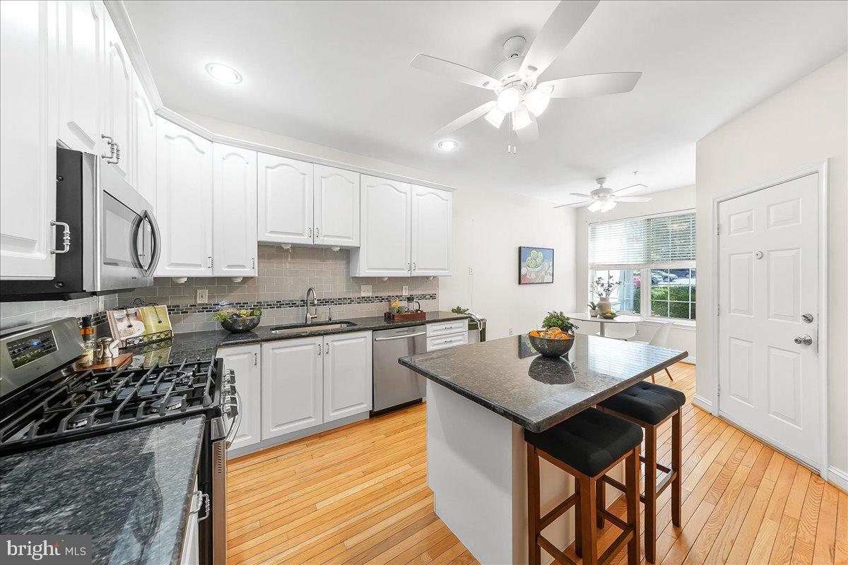 CENTER POINT FARM - Residential