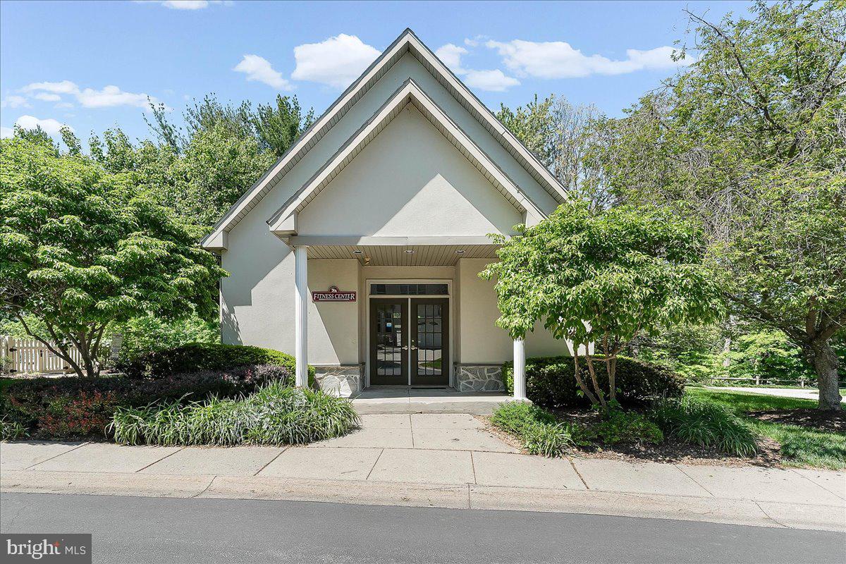 CENTER POINT FARM - Residential