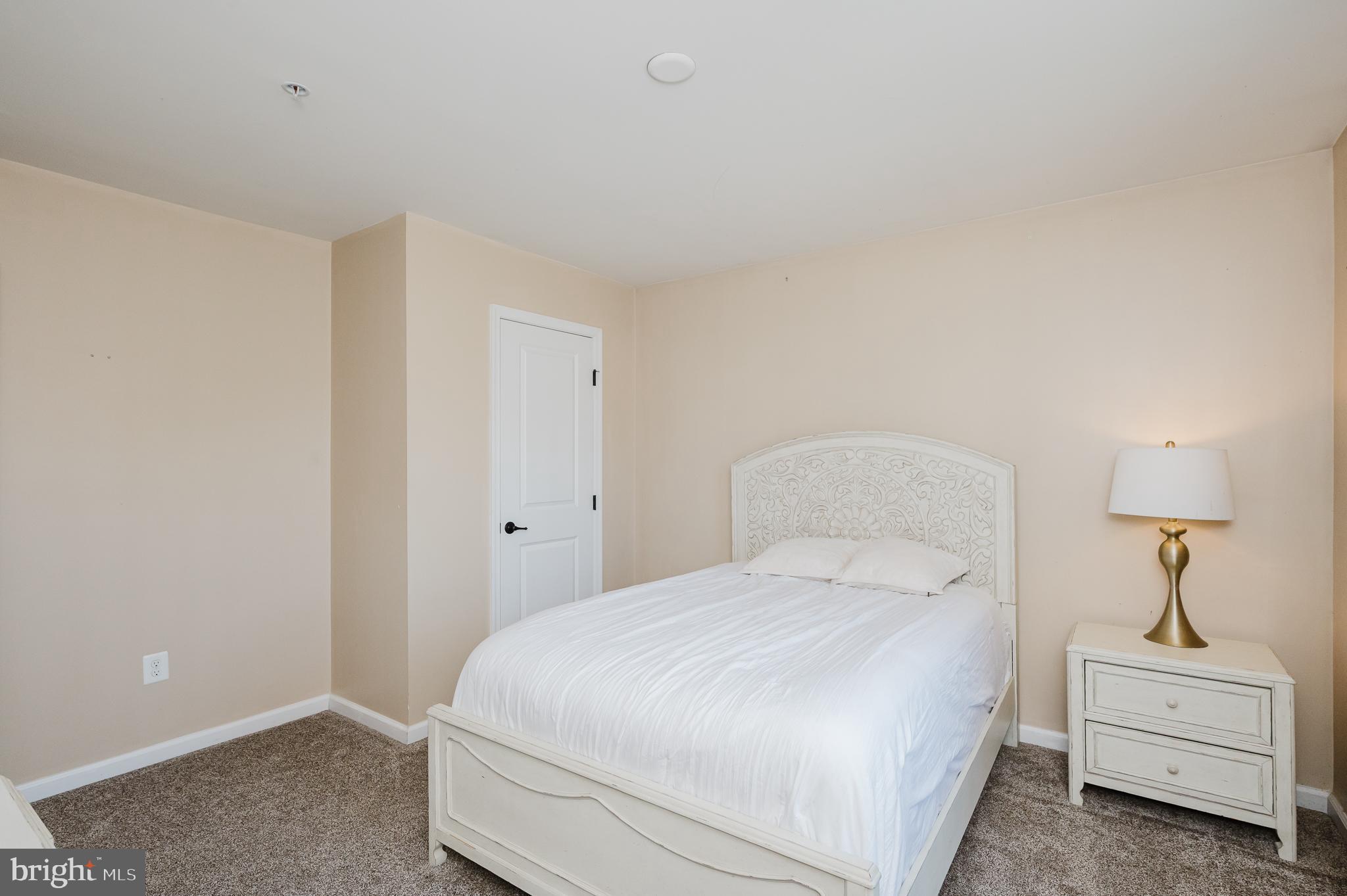 EAGLES REST - Residential