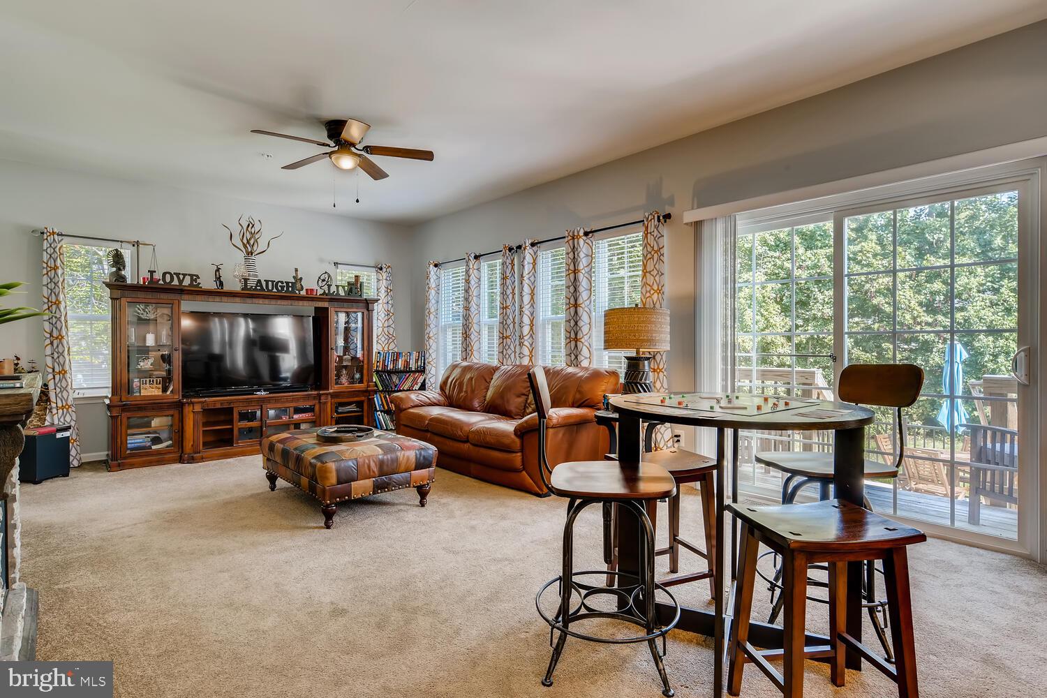 SPENCER WOODS - Residential