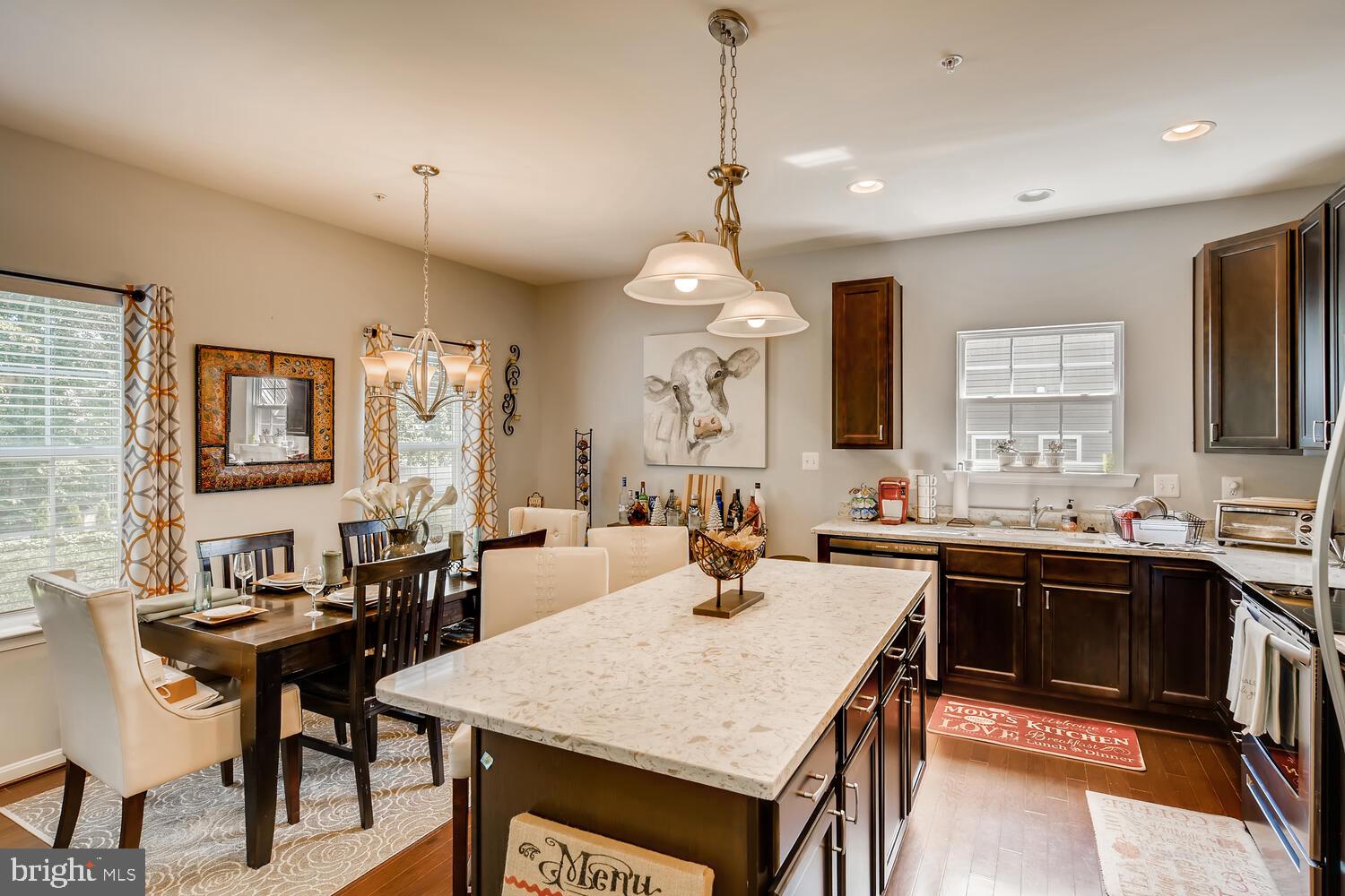 SPENCER WOODS - Residential