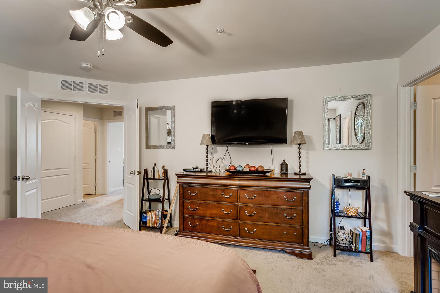 SPENCER WOODS - Residential