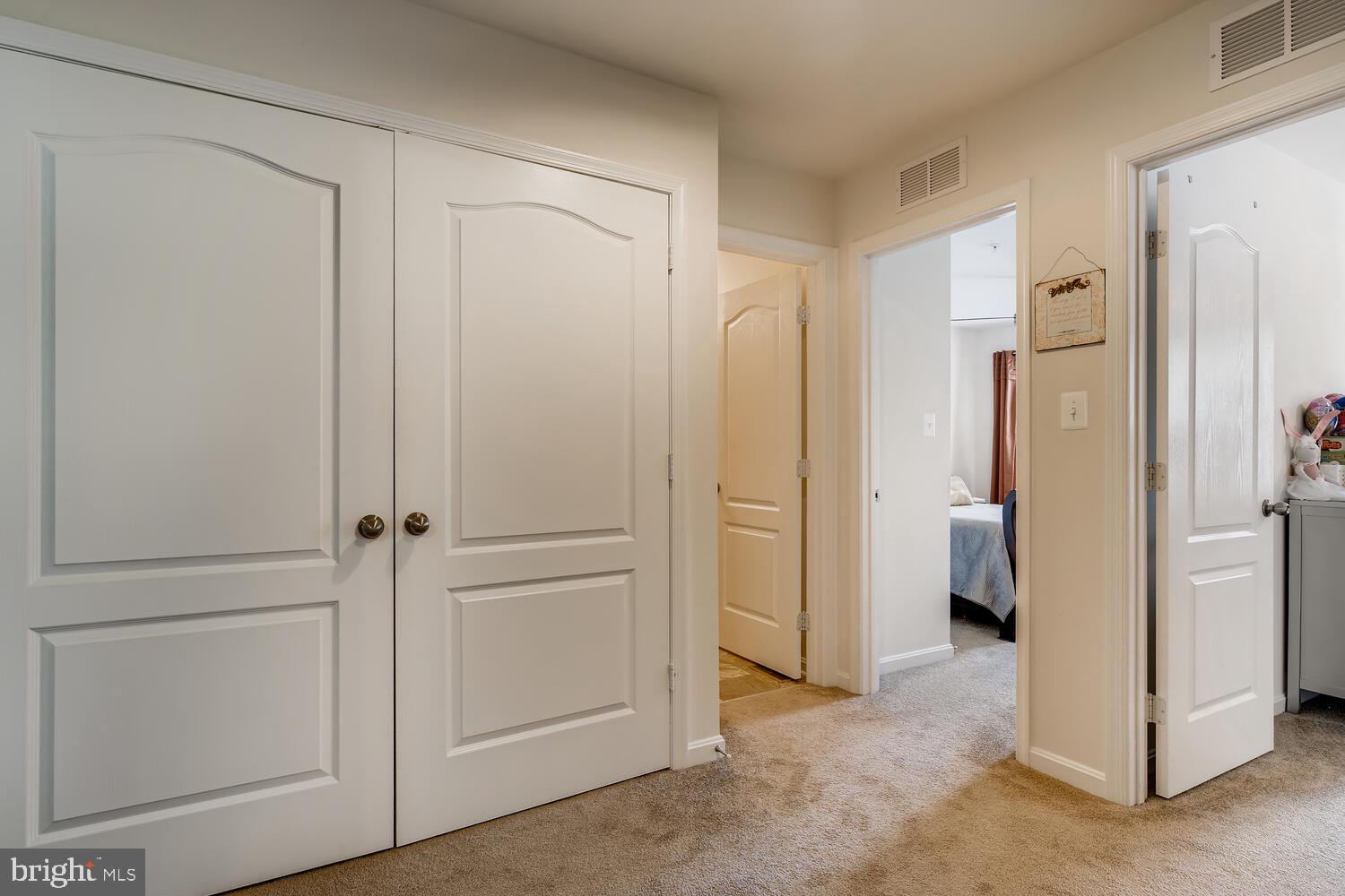 SPENCER WOODS - Residential