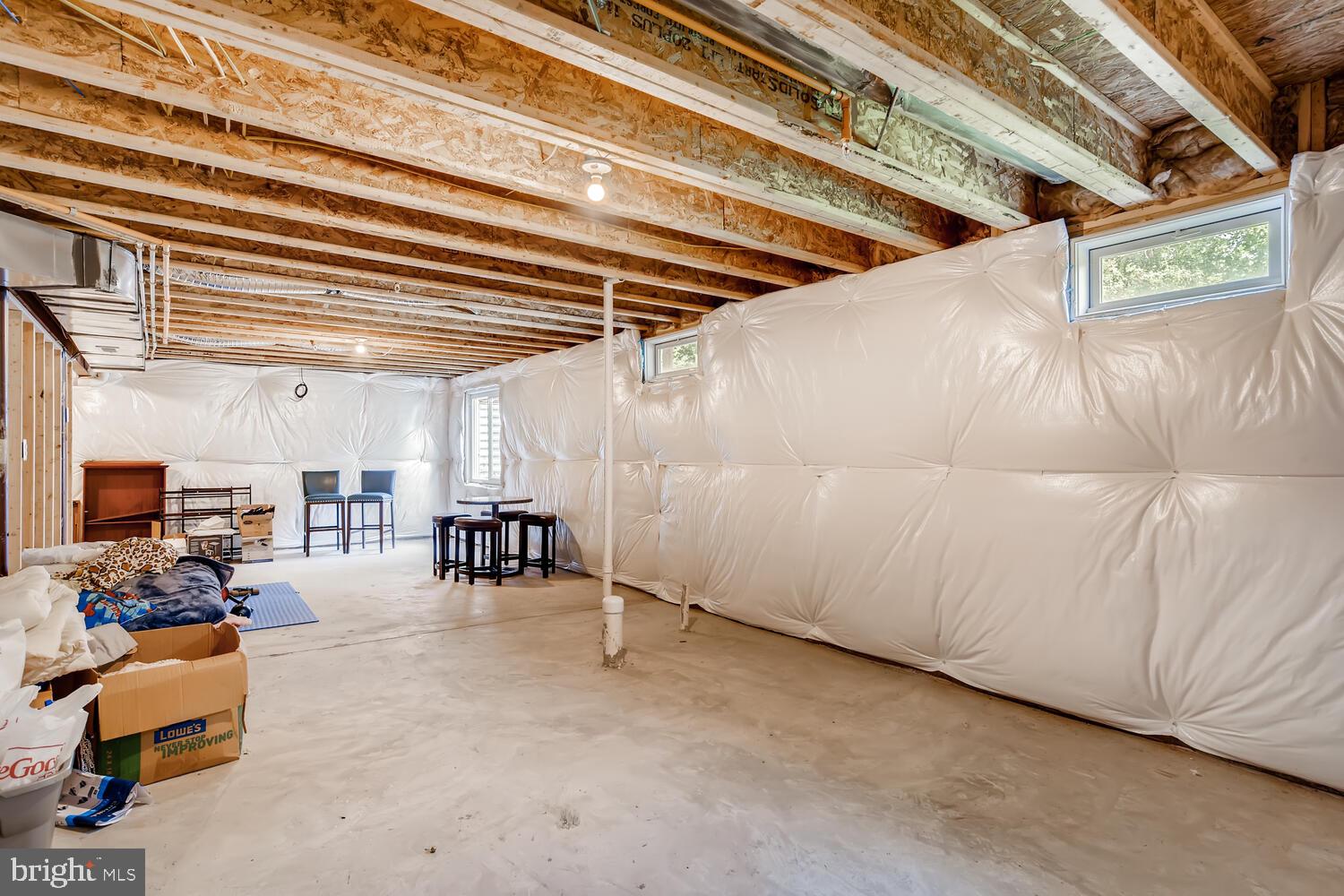 SPENCER WOODS - Residential