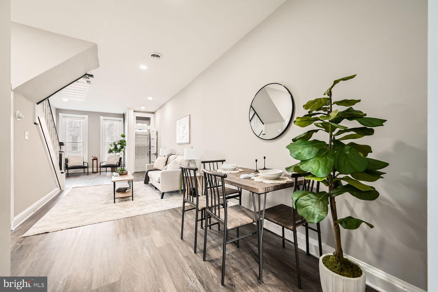 WYMAN PARK HAMPDEN - Residential