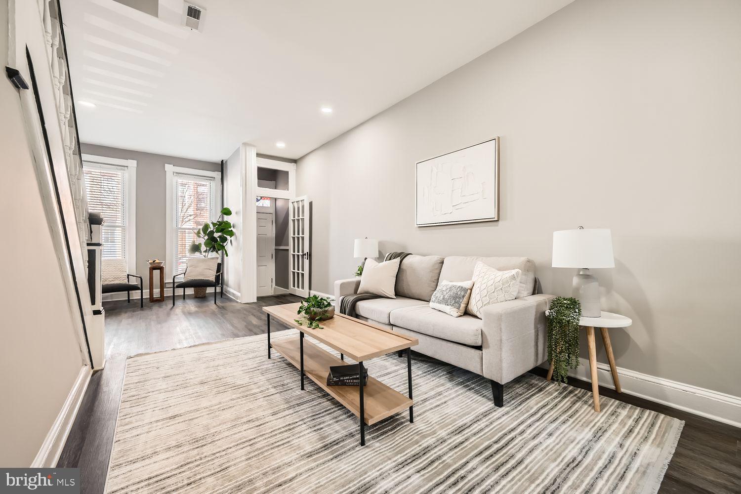 WYMAN PARK HAMPDEN - Residential