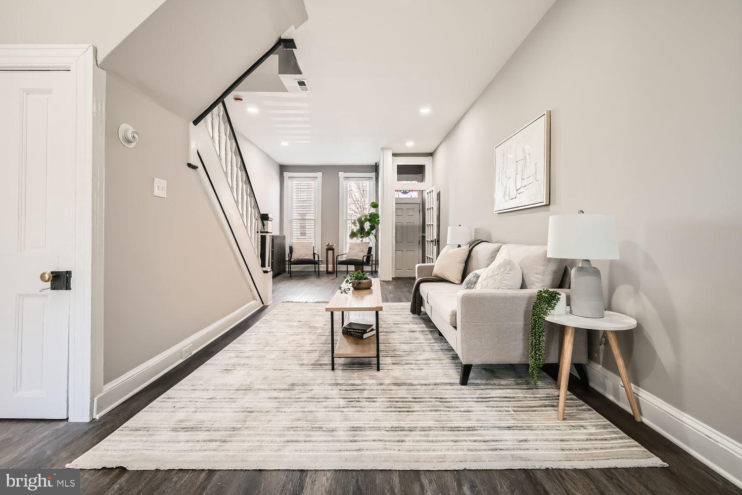 WYMAN PARK HAMPDEN - Residential
