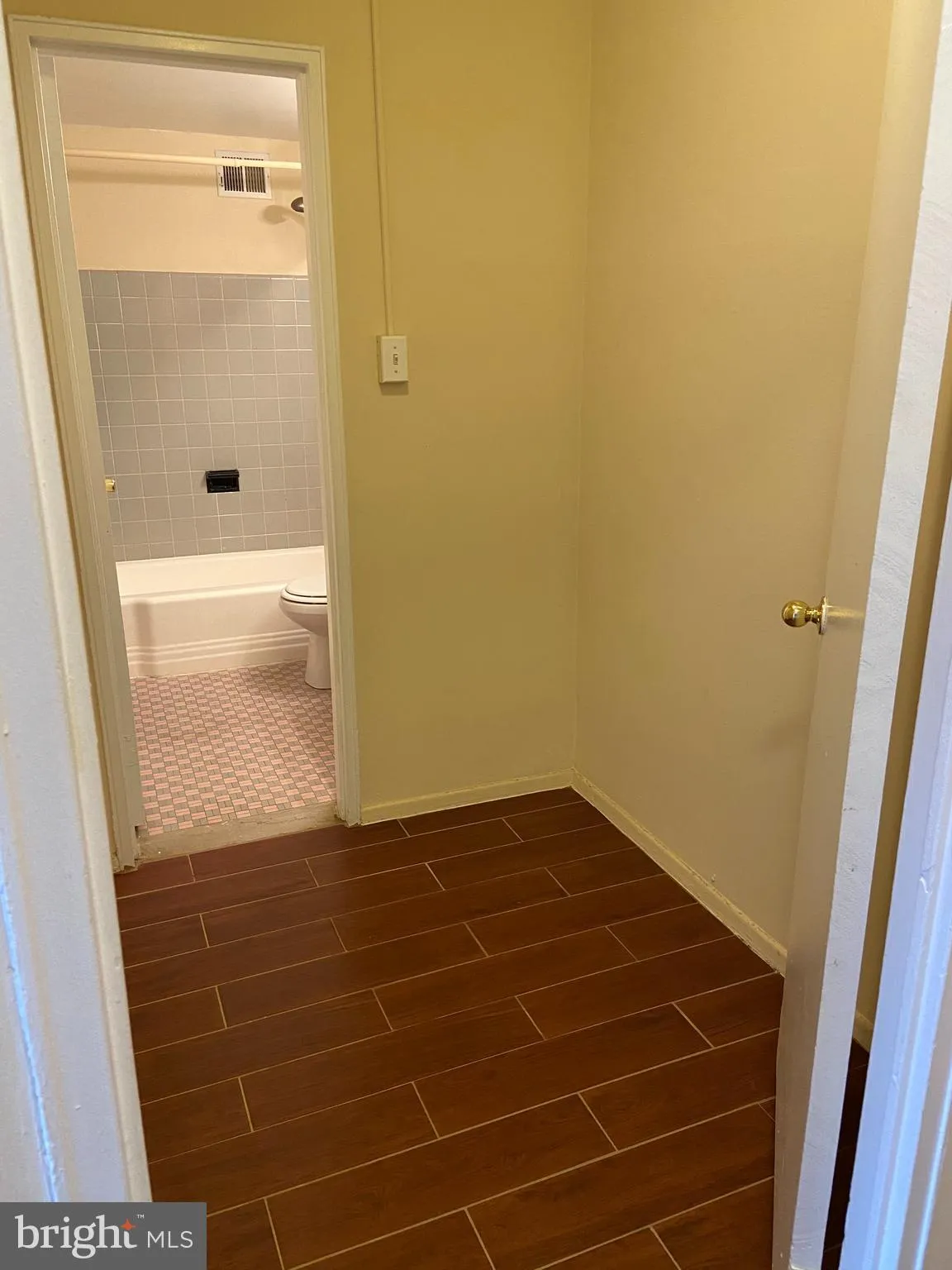 Philadelphia, Pennsylvania 19103, United States, ,1 BathroomBathrooms,Residential,Active,89000