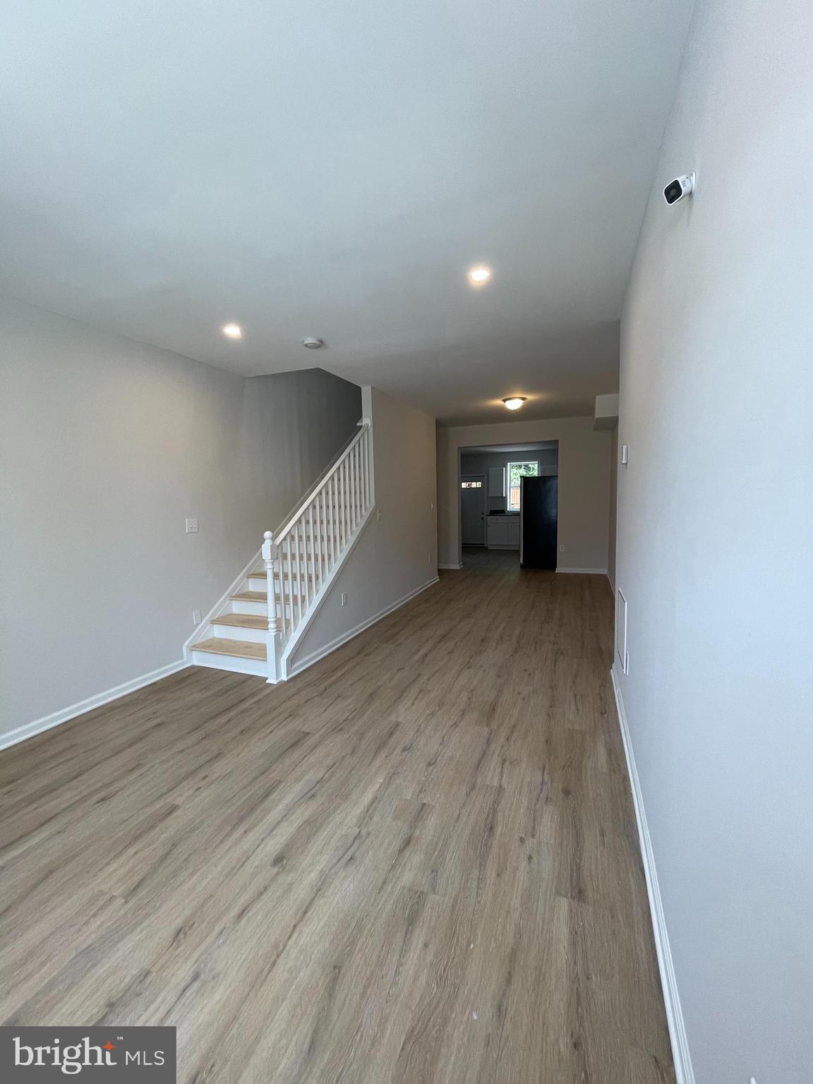 BROADWAY EAST - Residential Lease