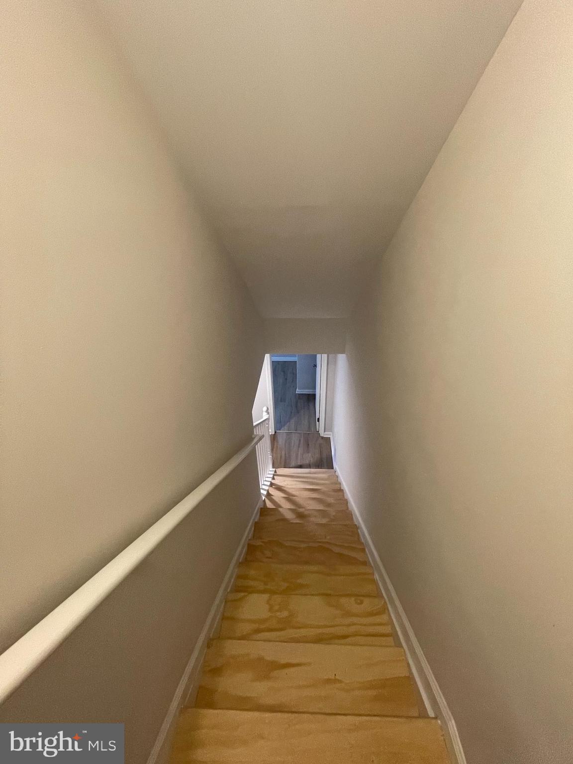 BROADWAY EAST - Residential Lease