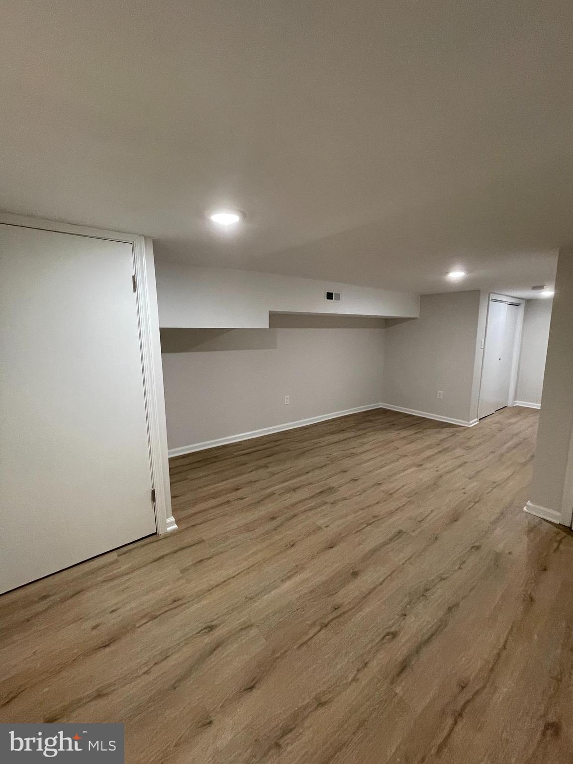 BROADWAY EAST - Residential Lease