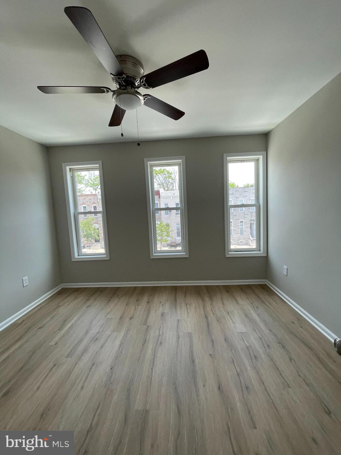 BROADWAY EAST - Residential Lease