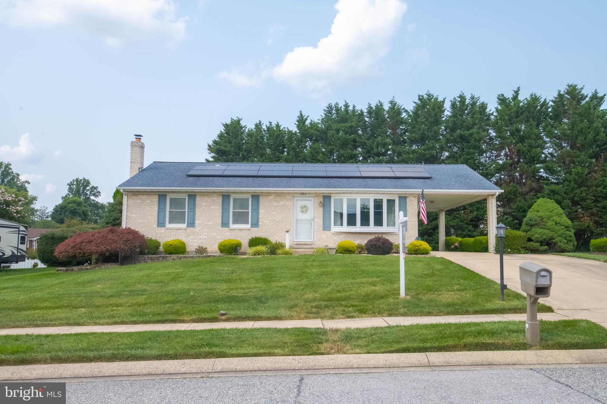 405 MAUSER DRIVE