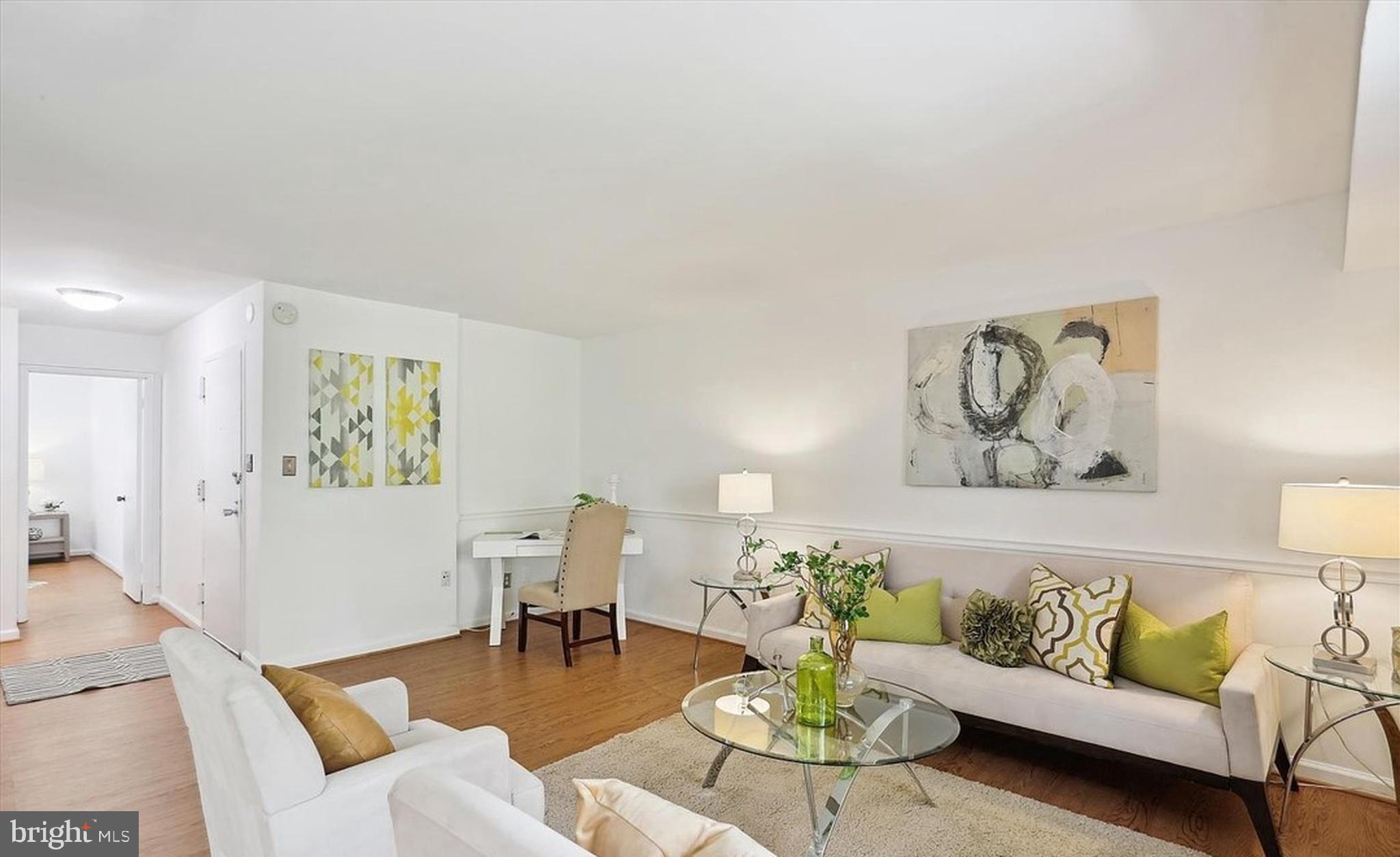 10 MONROE STREET 302