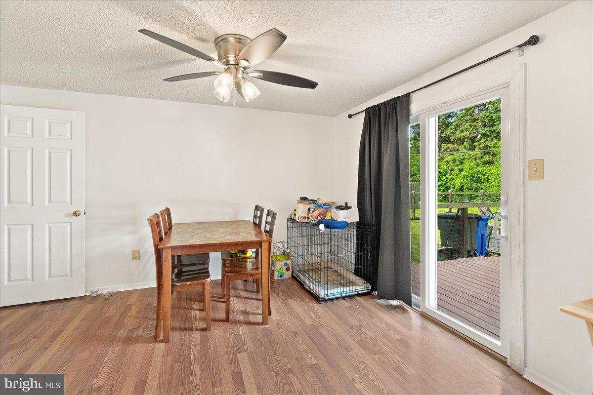 ROLLING MEADOWS - Residential