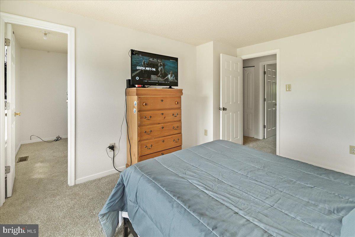 ROLLING MEADOWS - Residential