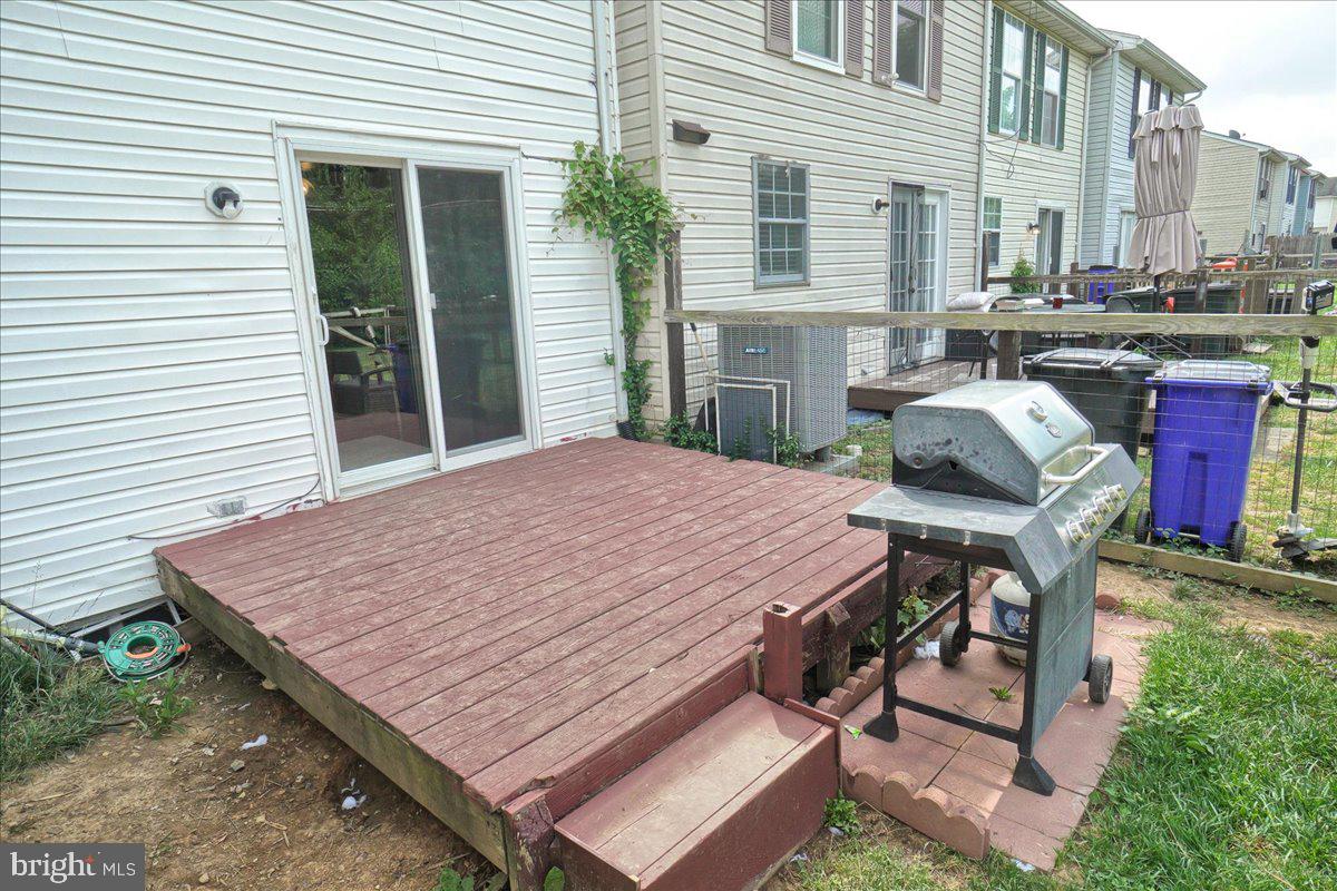 ROLLING MEADOWS - Residential