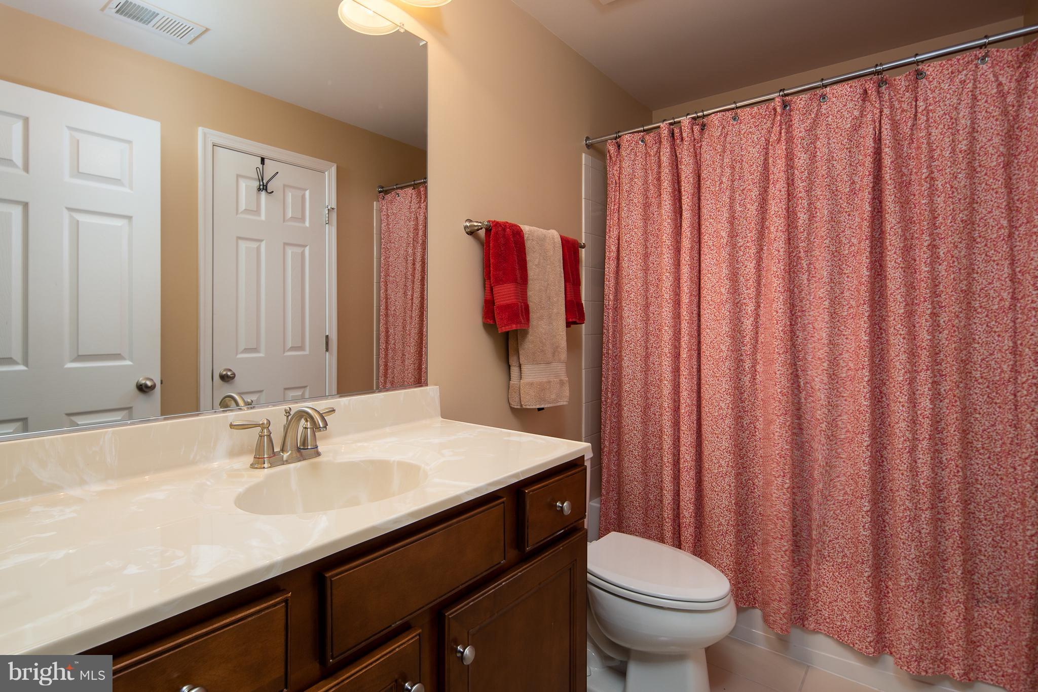 ELLIS MILL ESTATES - Residential