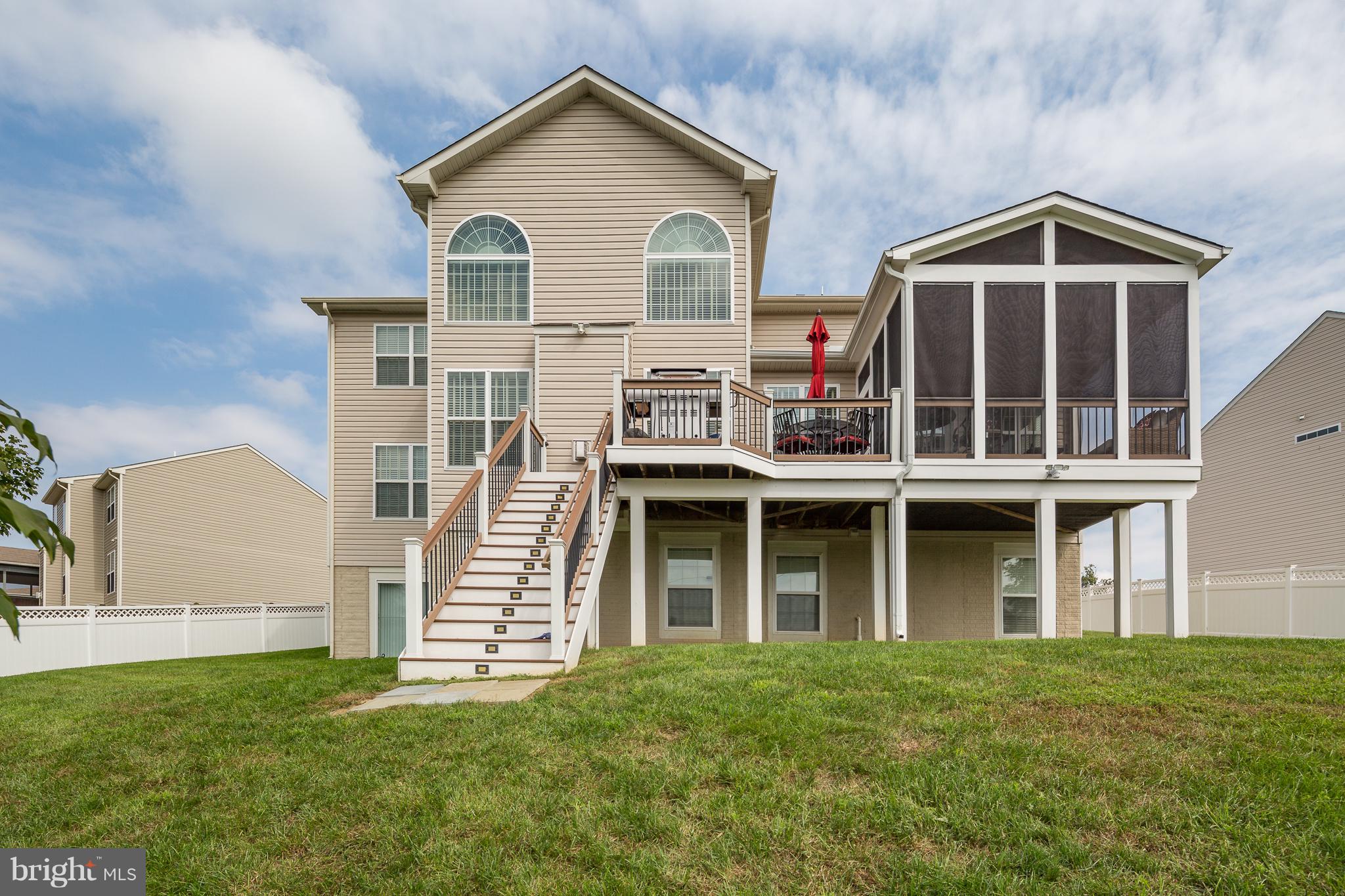 ELLIS MILL ESTATES - Residential