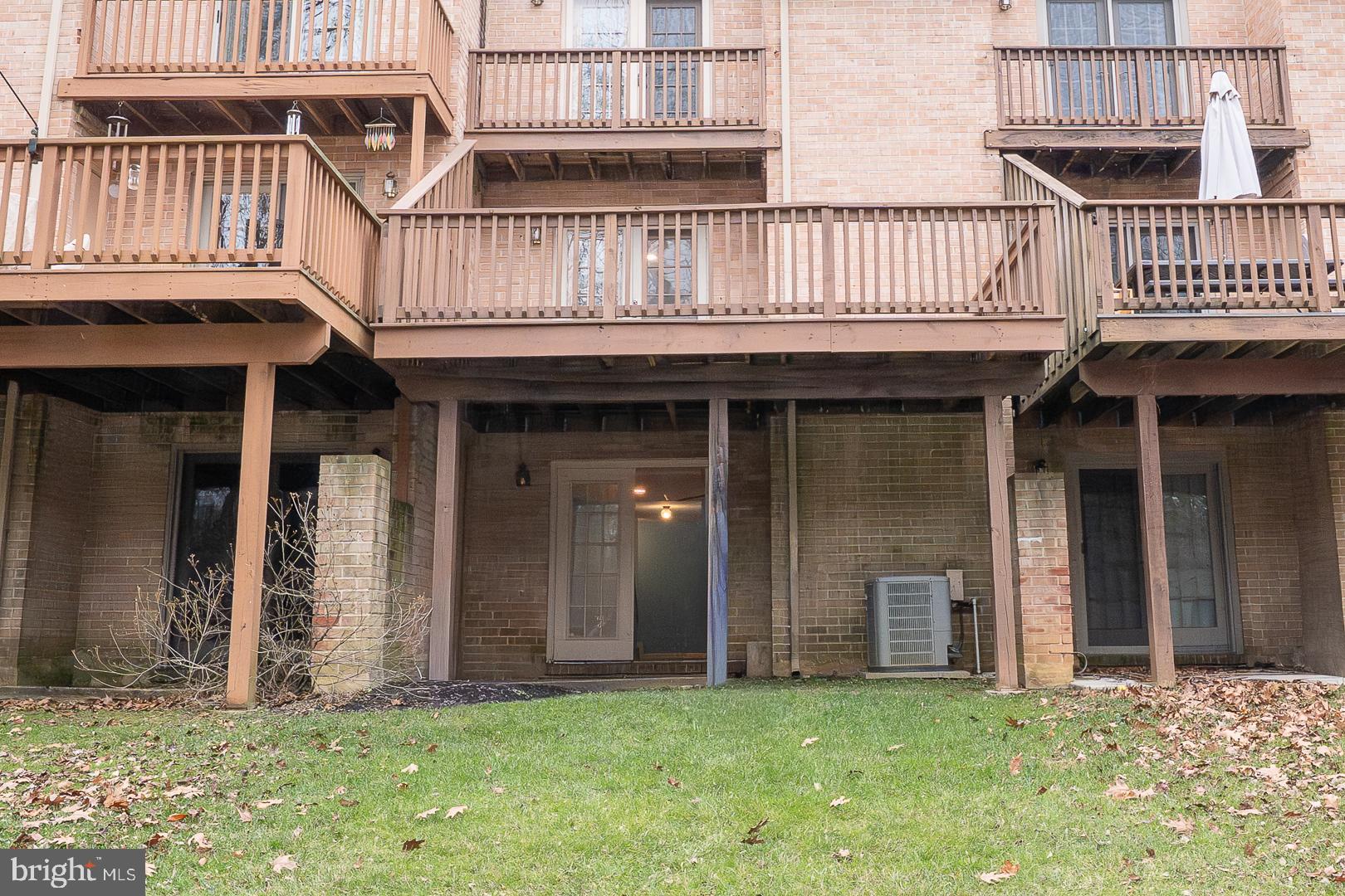 STIRLING CHASE - Residential Lease