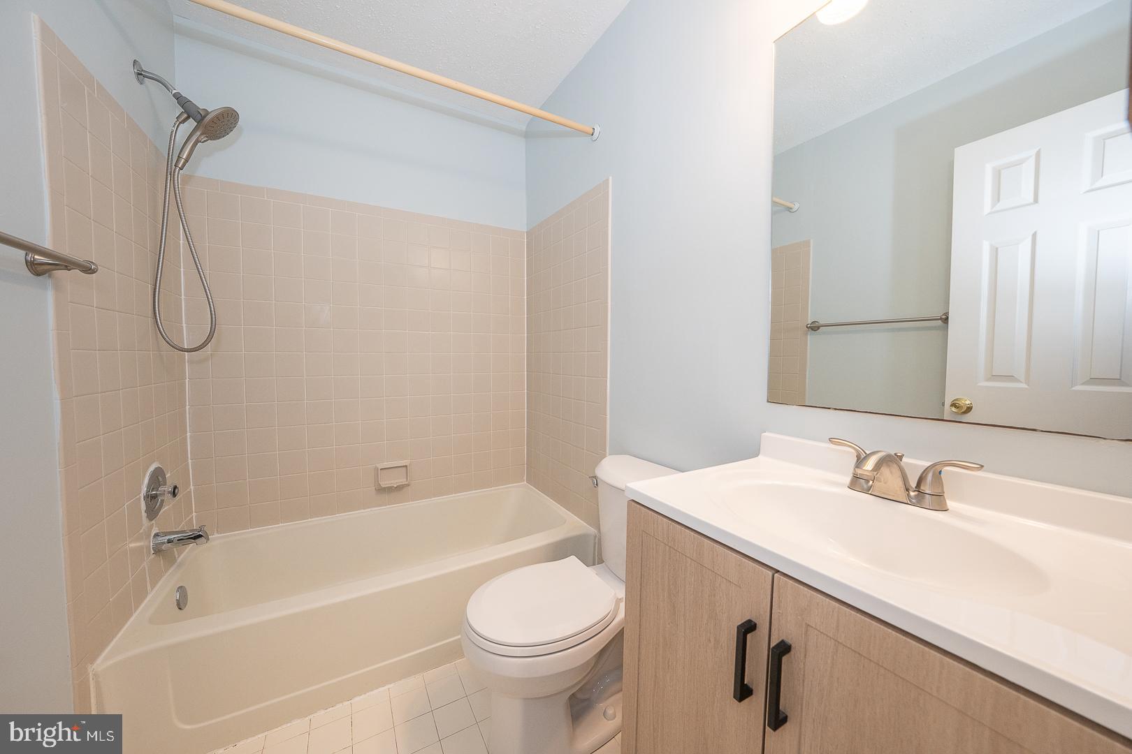 STIRLING CHASE - Residential Lease