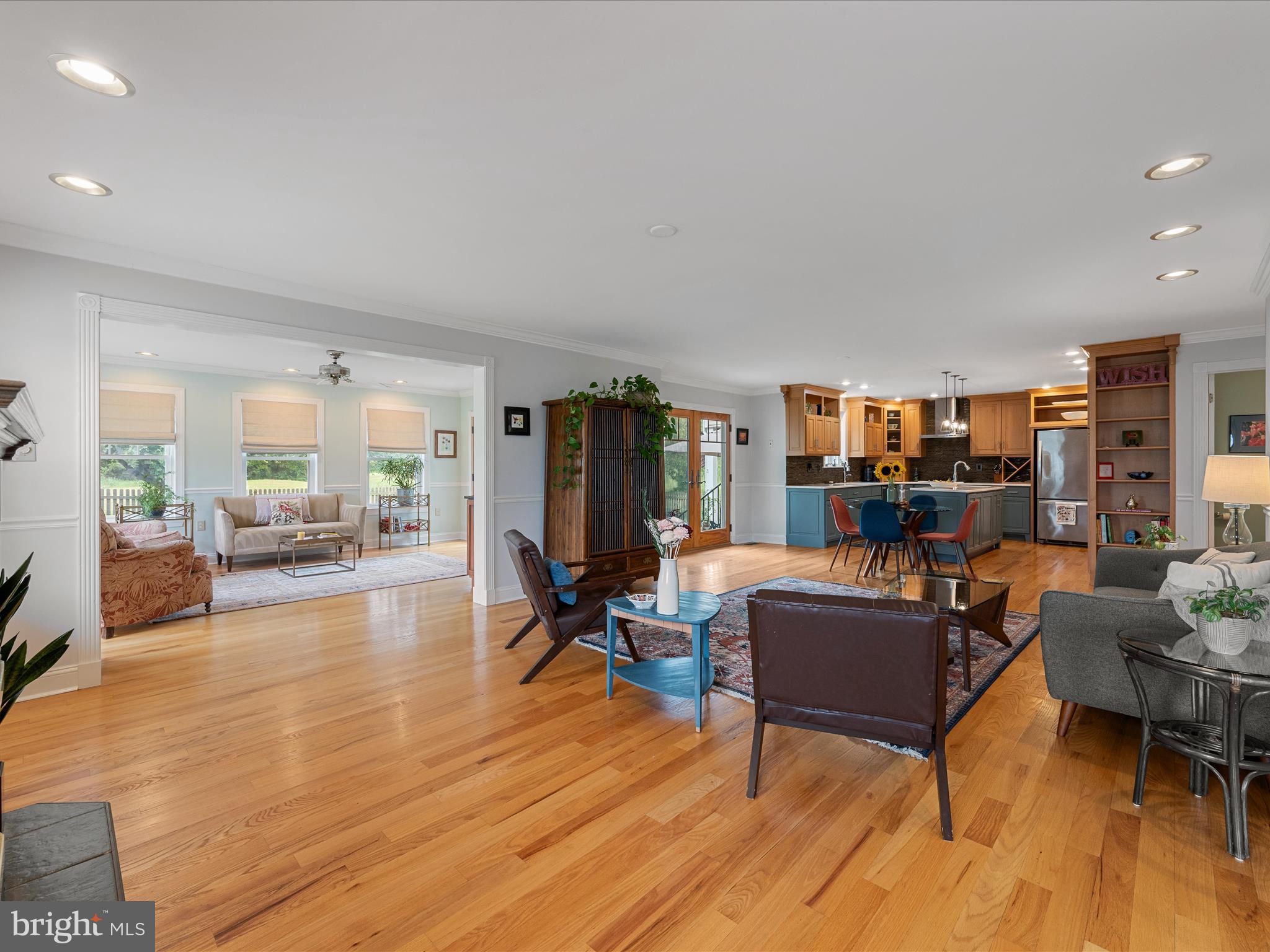 LOCUST HILL - Residential