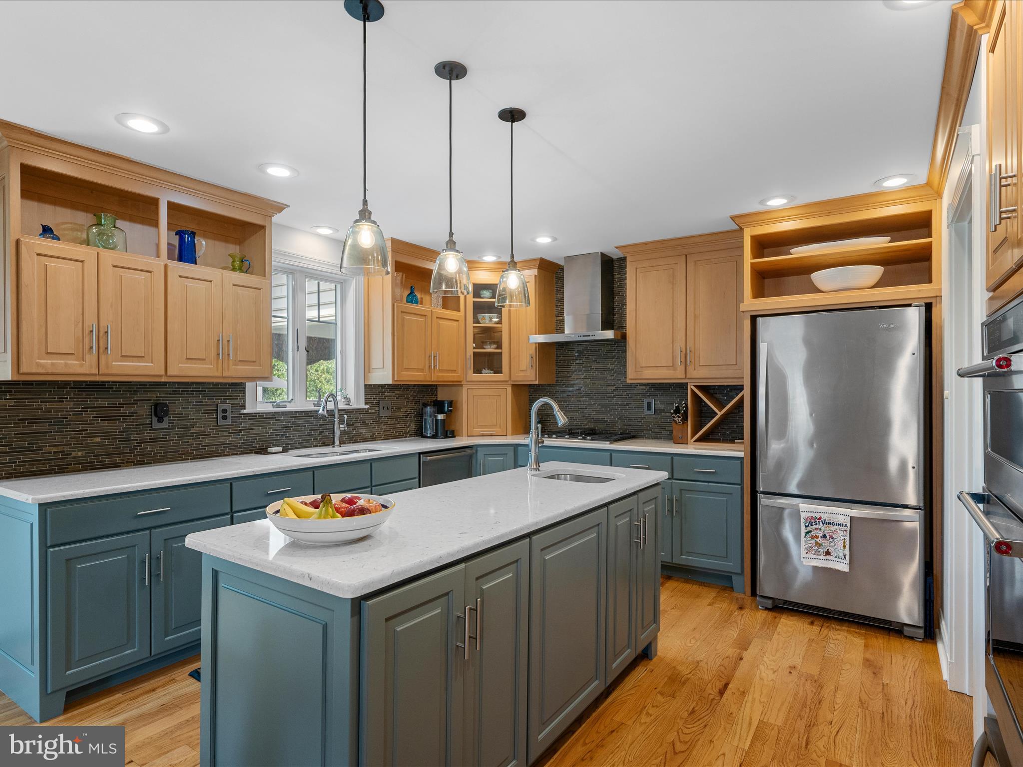 LOCUST HILL - Residential