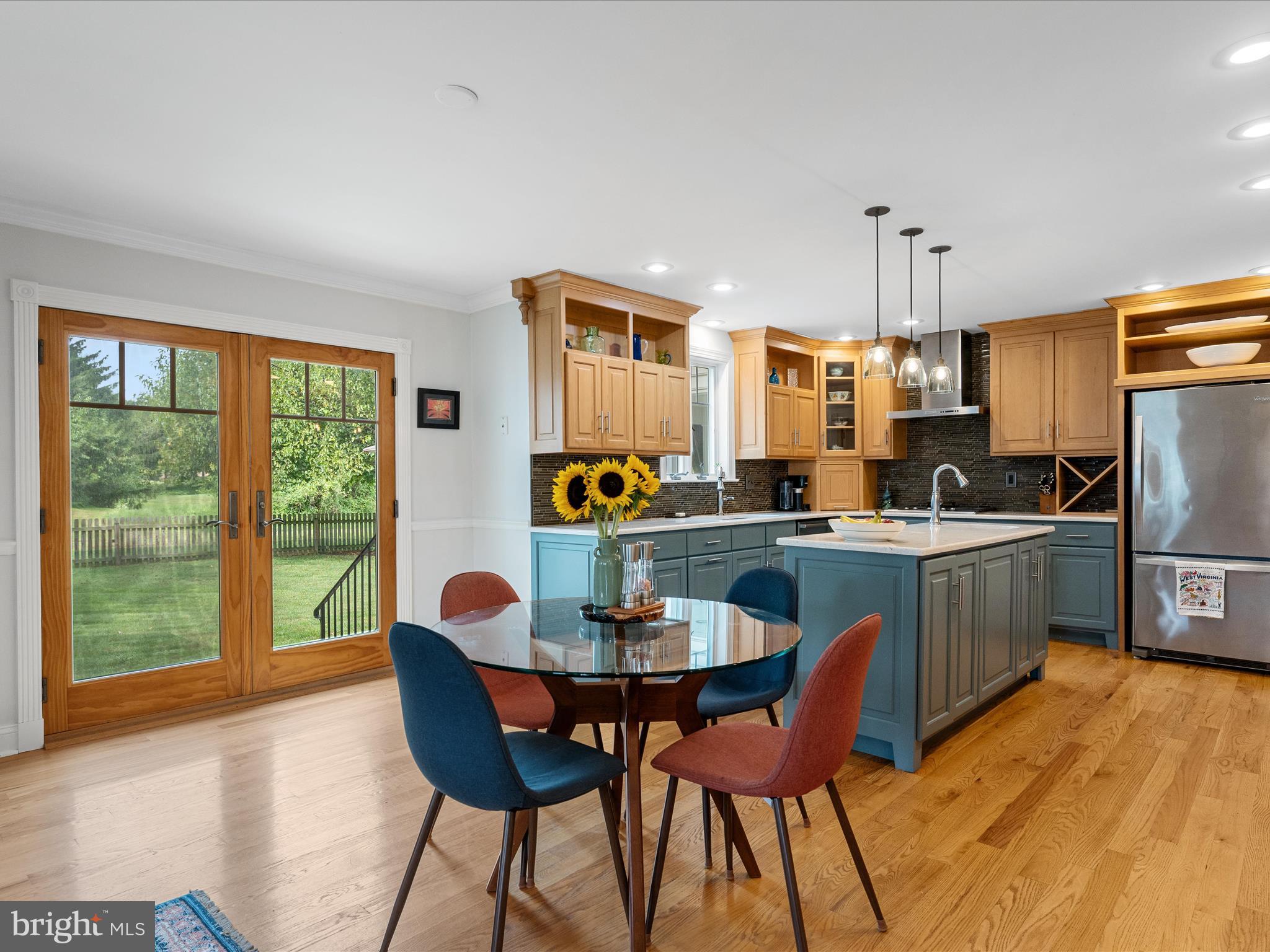 LOCUST HILL - Residential