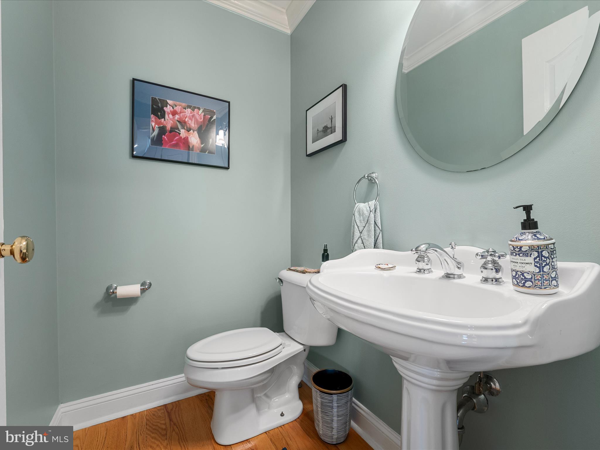 LOCUST HILL - Residential