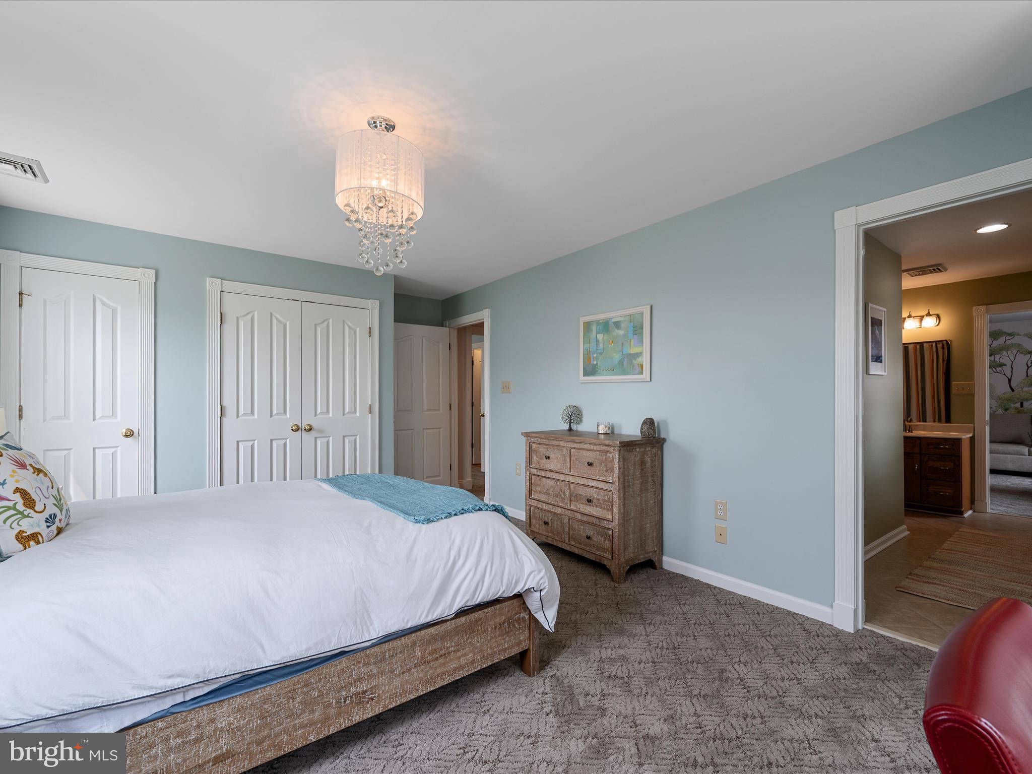 LOCUST HILL - Residential