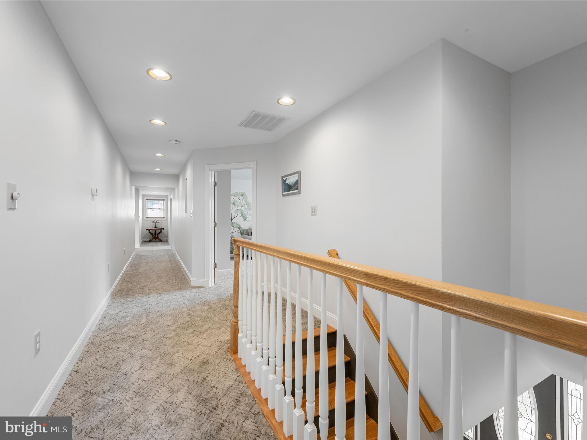 LOCUST HILL - Residential