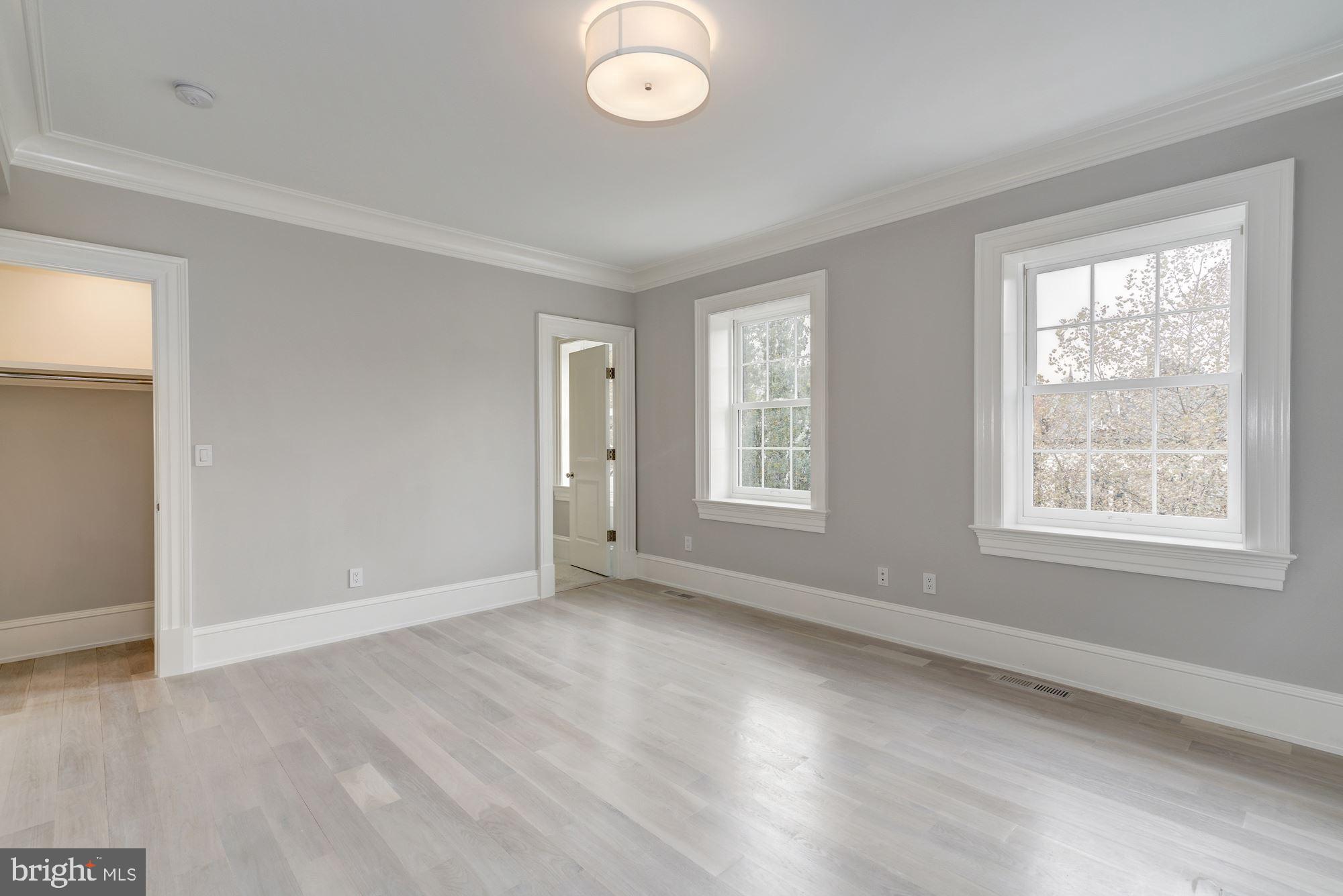 GEORGETOWN - Residential