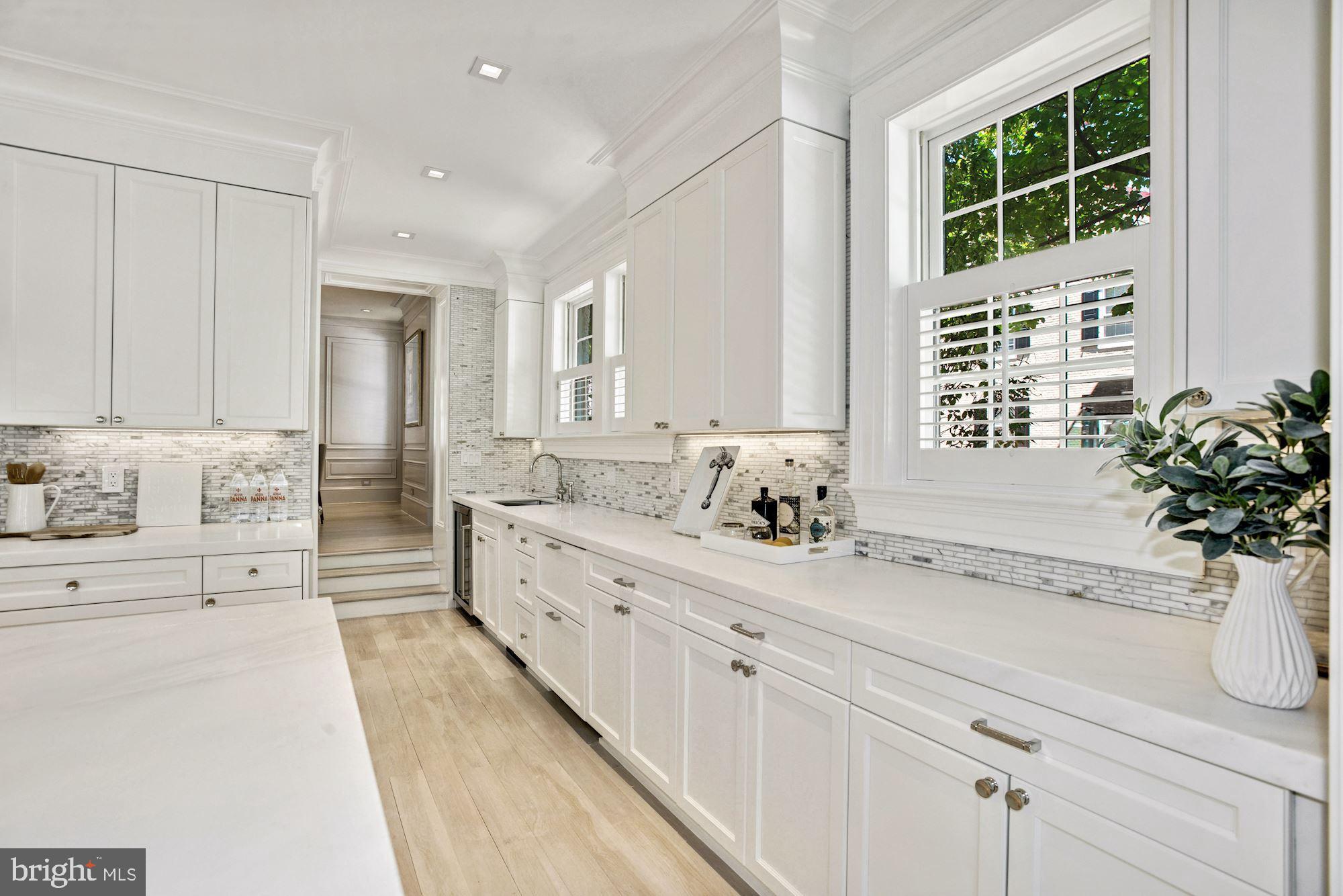 GEORGETOWN - Residential
