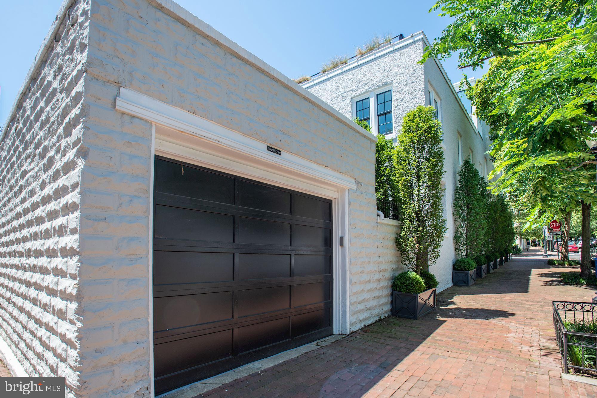 GEORGETOWN - Residential